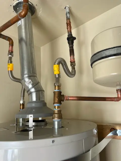 Water heater installation and plumbing repair in Del Mar